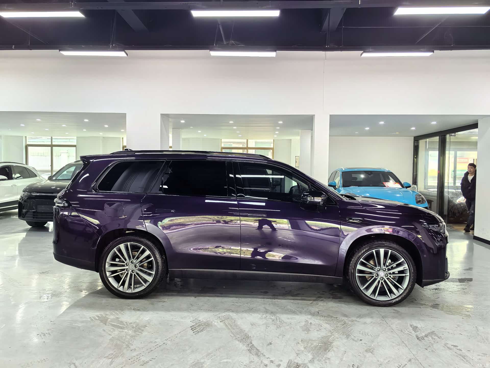 Leapmotor C16, 2025 4