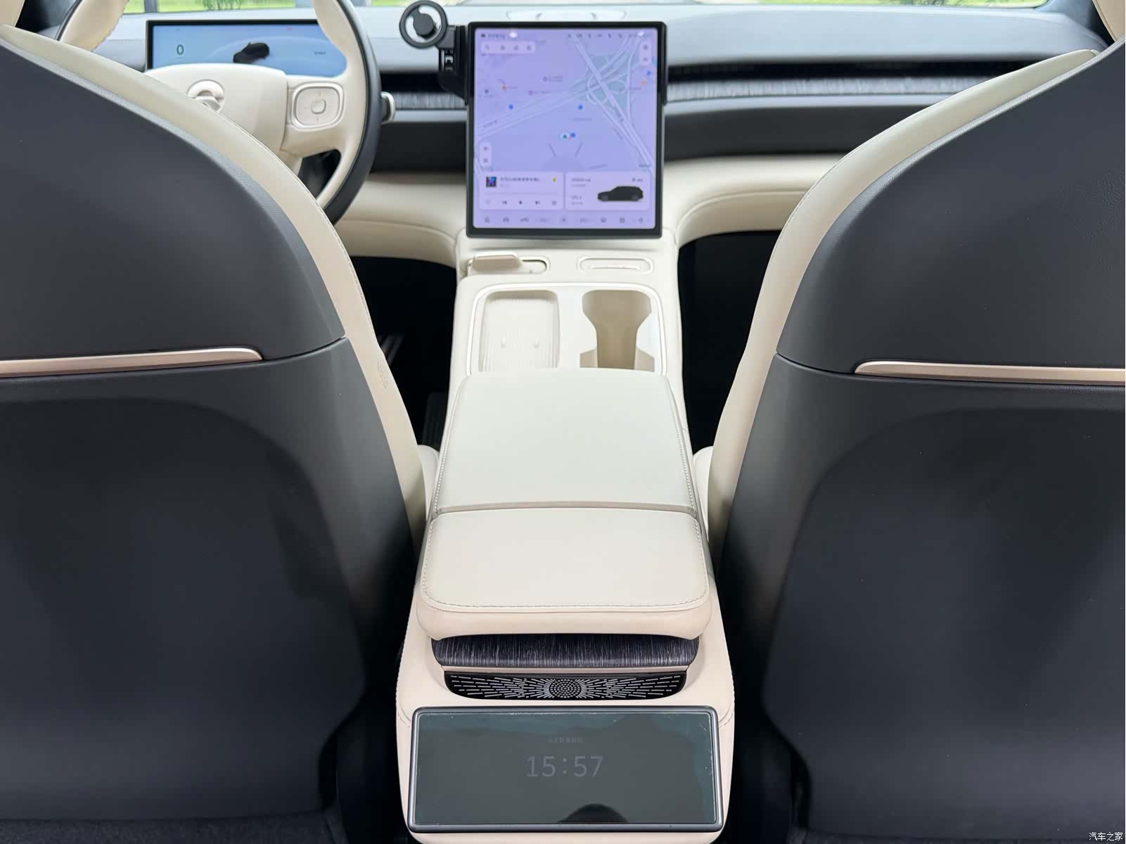 NIO ES6, 2024 12
