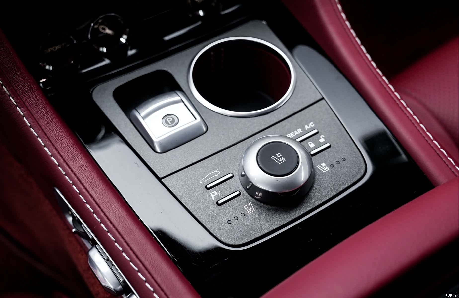 Aston Martin Rapide, 2016 20