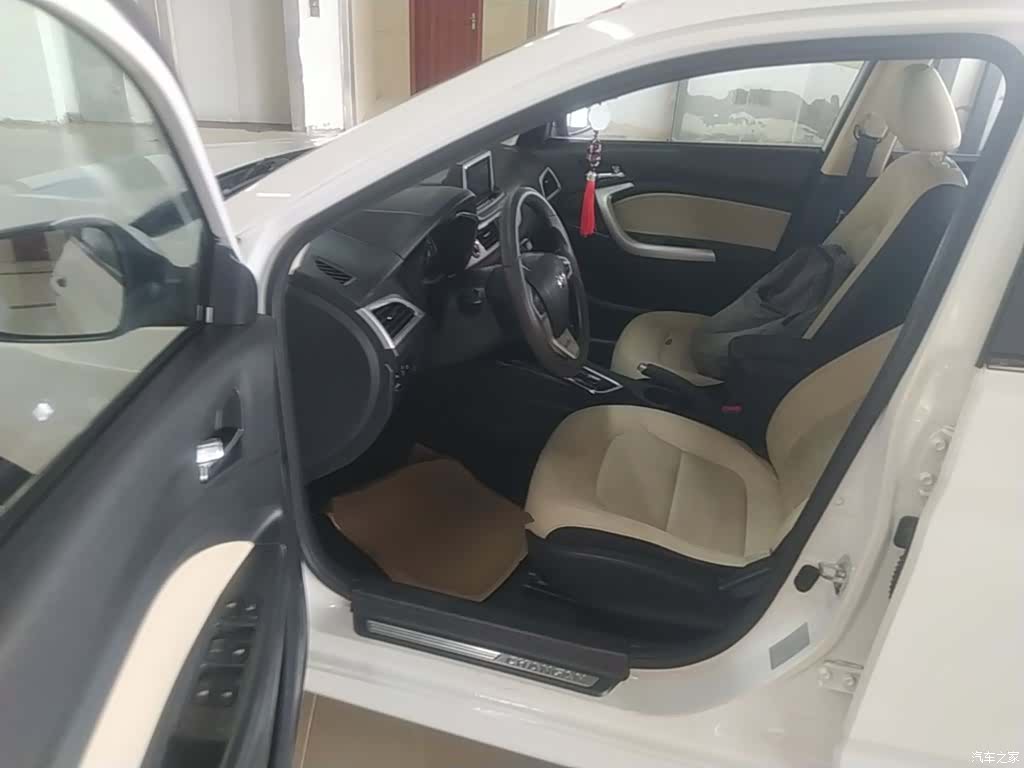 Changan V7, 2016 16