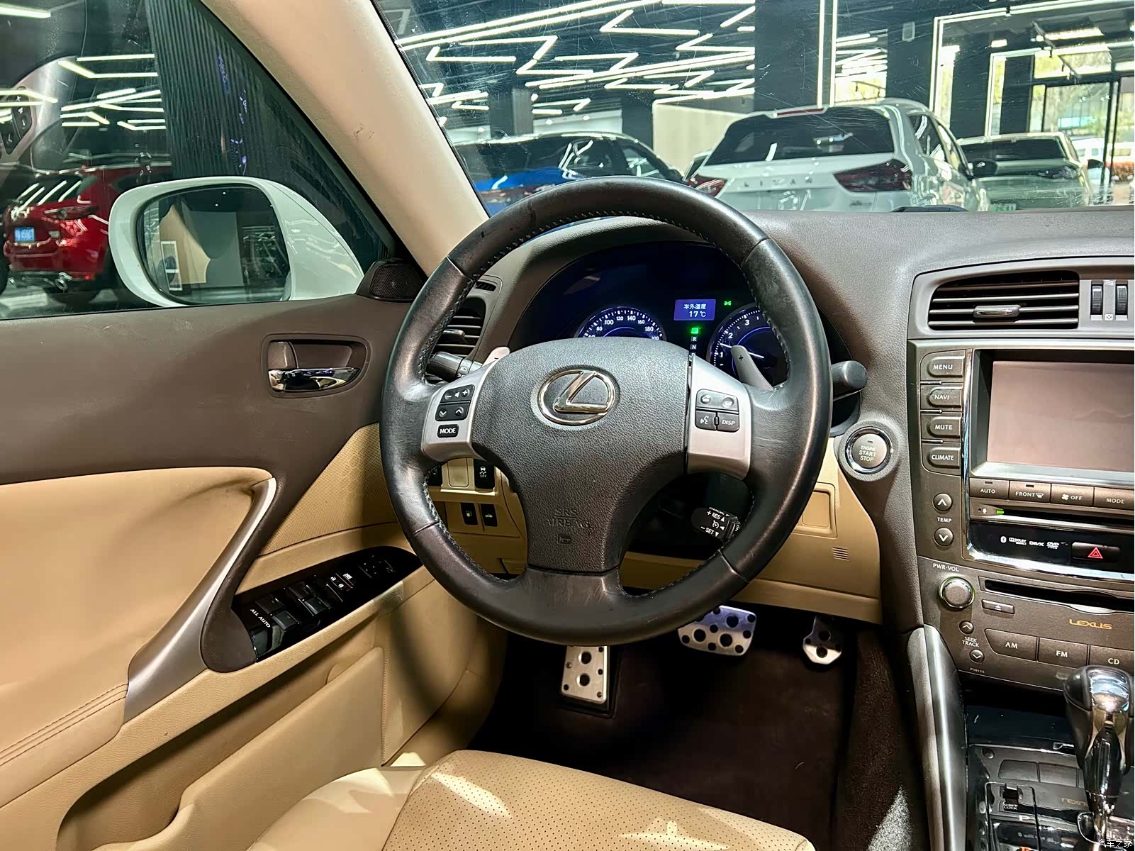 Lexus IS, 2012 26