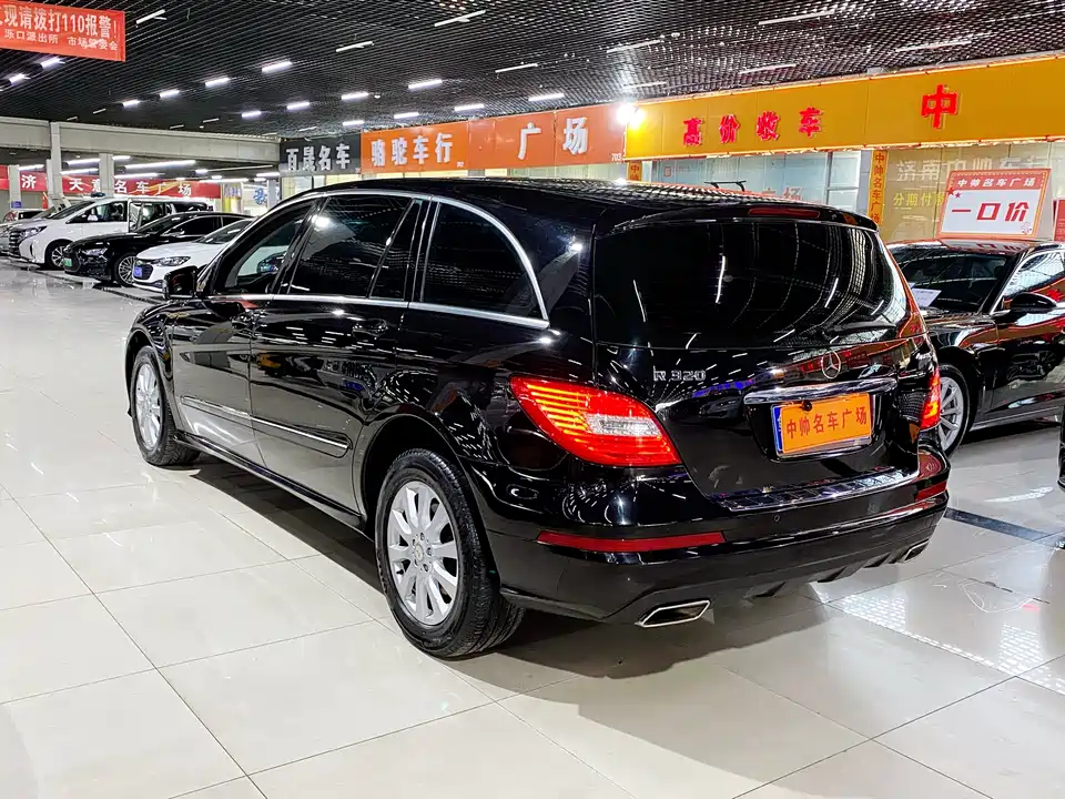 Mercedes-Benz R-class