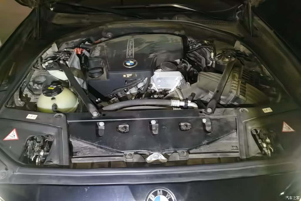 BMW 5 Series, 2015 10