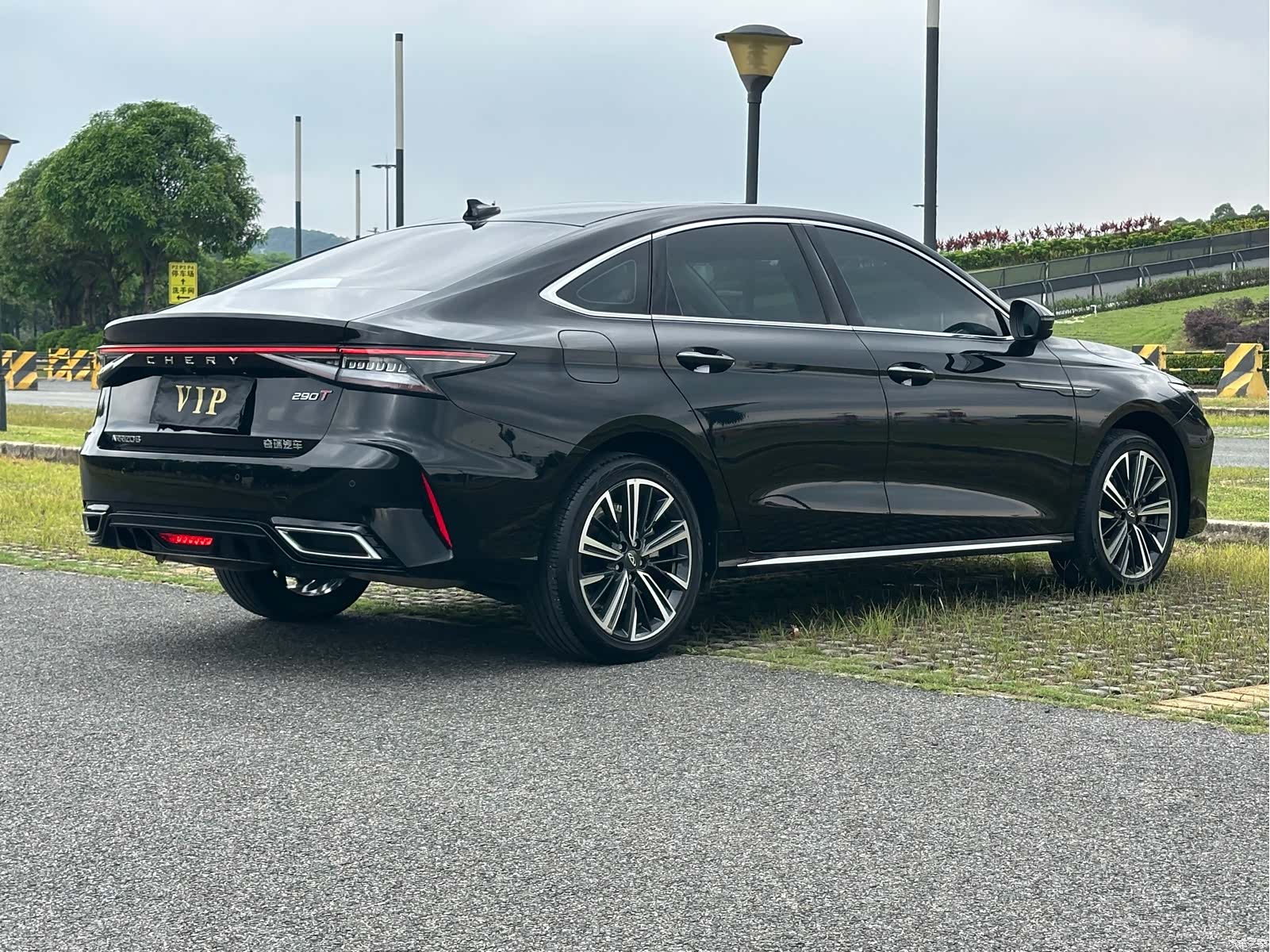 Chery Arrizo 8, 2024 32