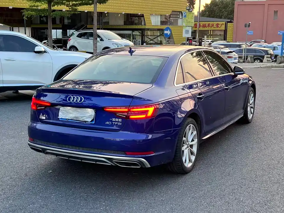 Audi A4L
