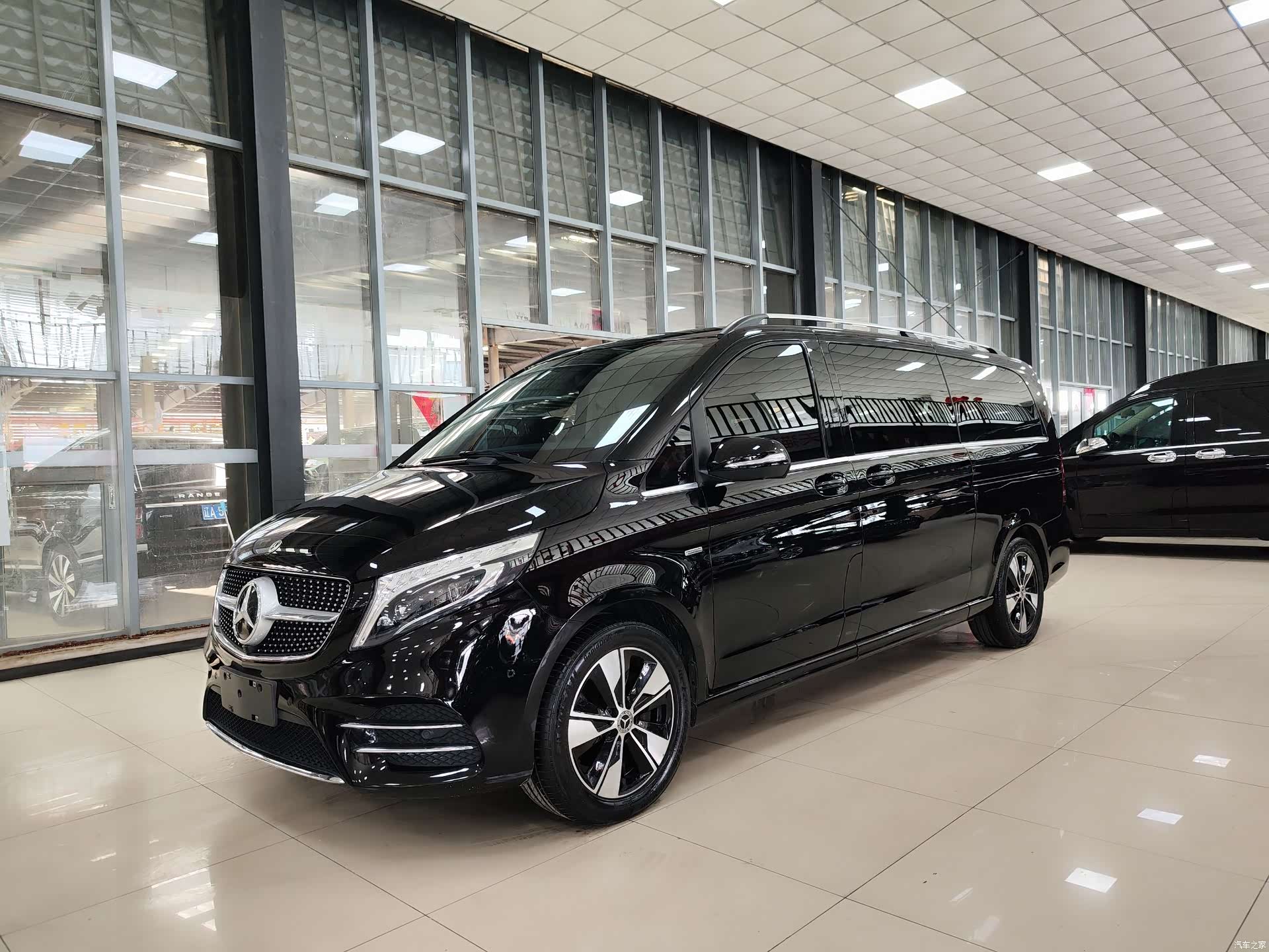 Mercedes-Benz V-Class, 2021 1