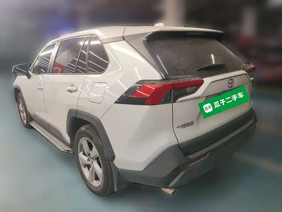 Toyota RAV4 Rongfang