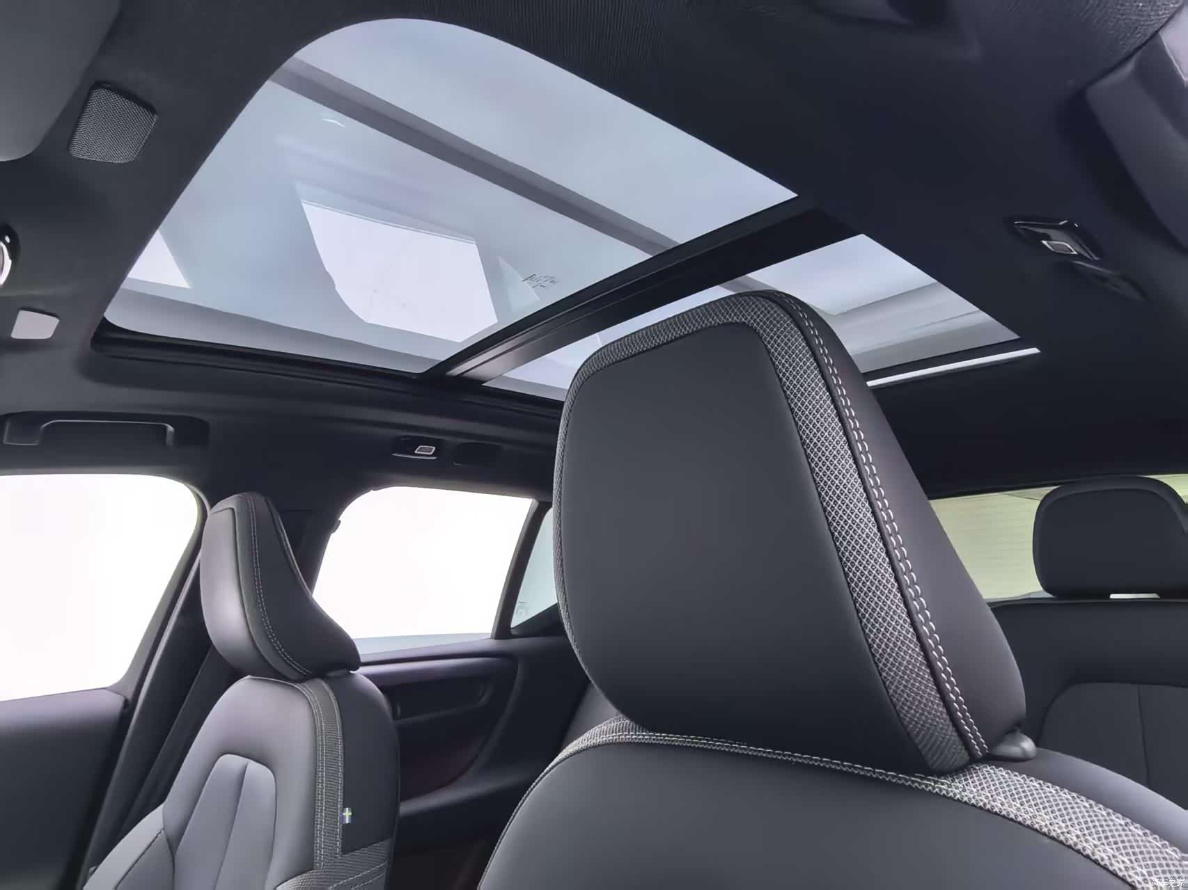 Volvo XC40, 2023 20