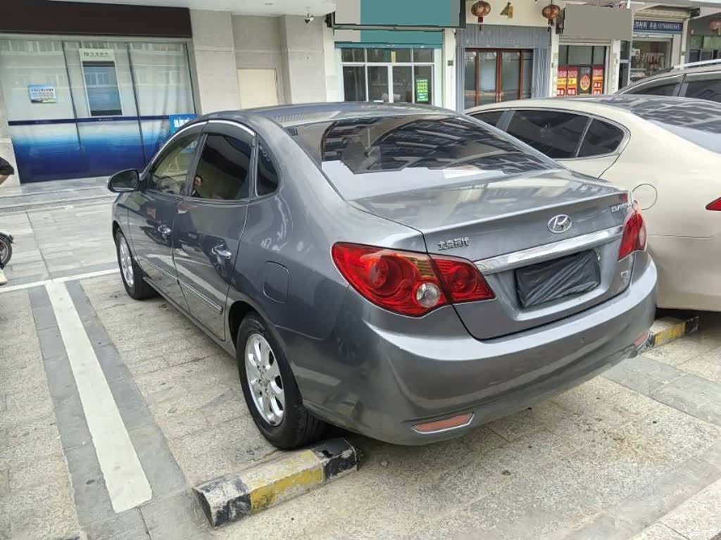 Hyundai GLS, 2010 8