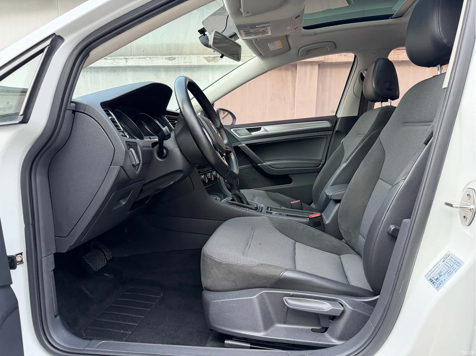 Volkswagen Golf, 2018 4