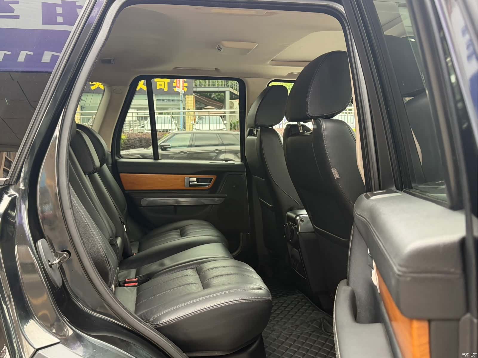 Land Rover Range Rover, 2013 9