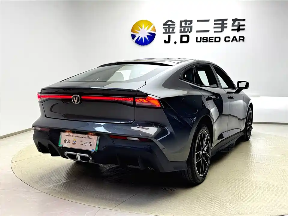 Changan UNI-V Smart iDD