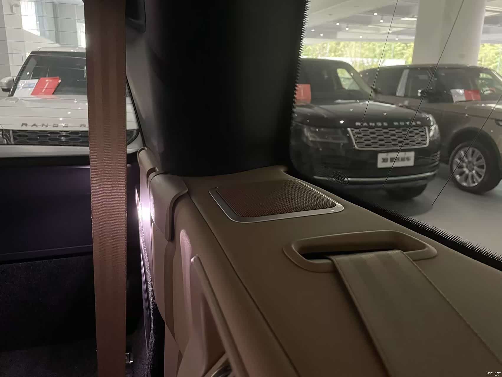 Land Rover Range Rover, 2023 13