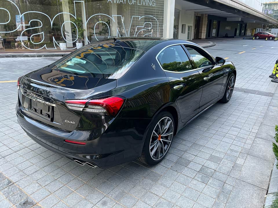Maserati Ghibli