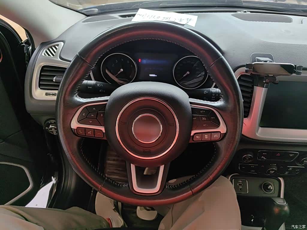 Jeep Compass, 2018 11