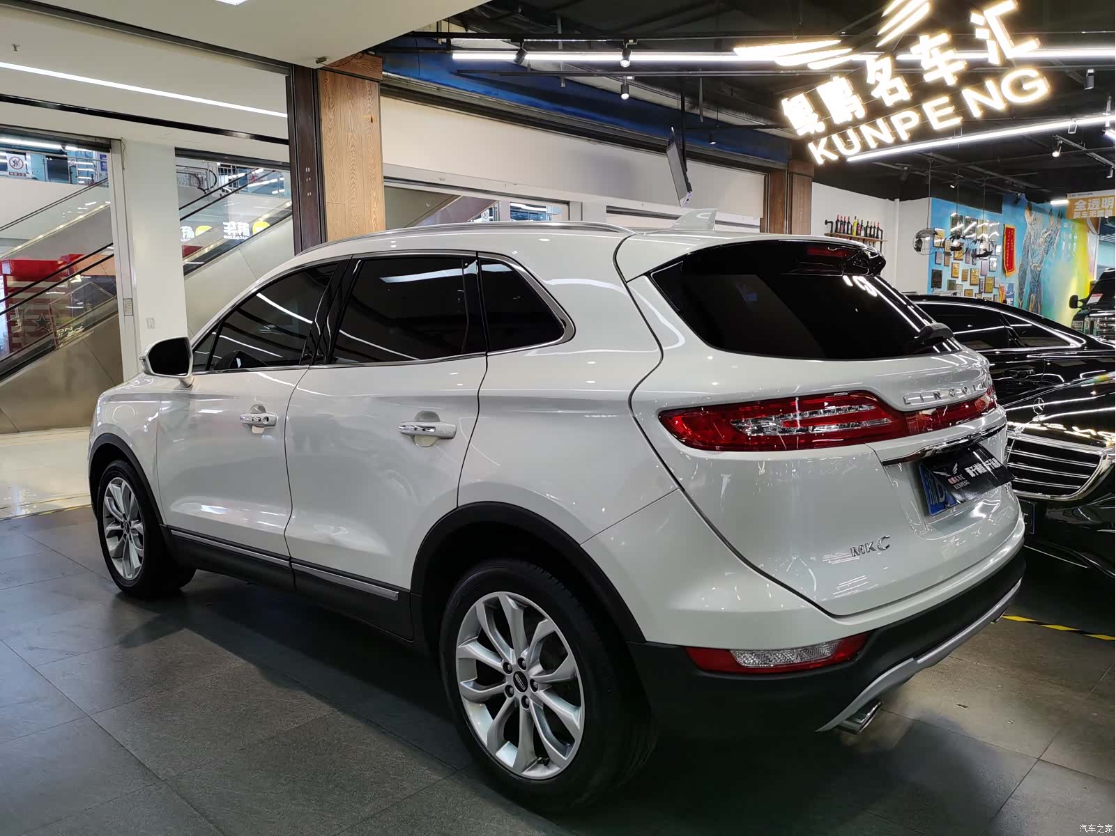 Lincoln MKC, 2019 3