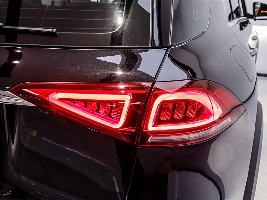 Mercedes-Benz GLE Mercedes-Benz GLE