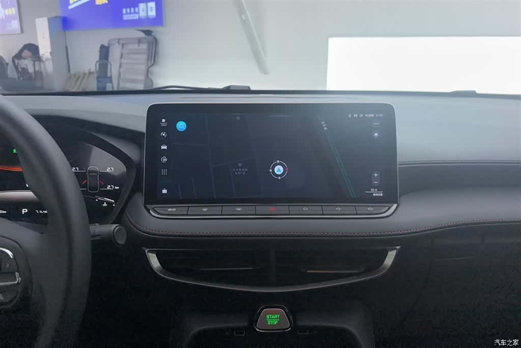 MG MG5, 2026 13