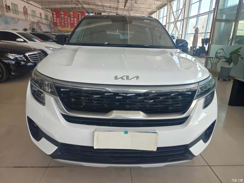 Kia KX3, 2022 2