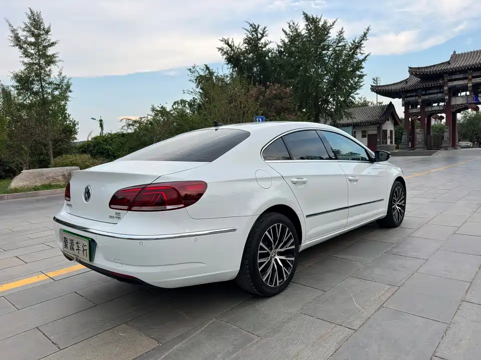 Volkswagen CC Volkswagen CC