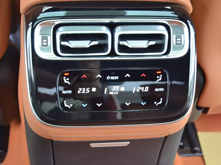 Mercedes-Benz S-Class 2025, фото 10