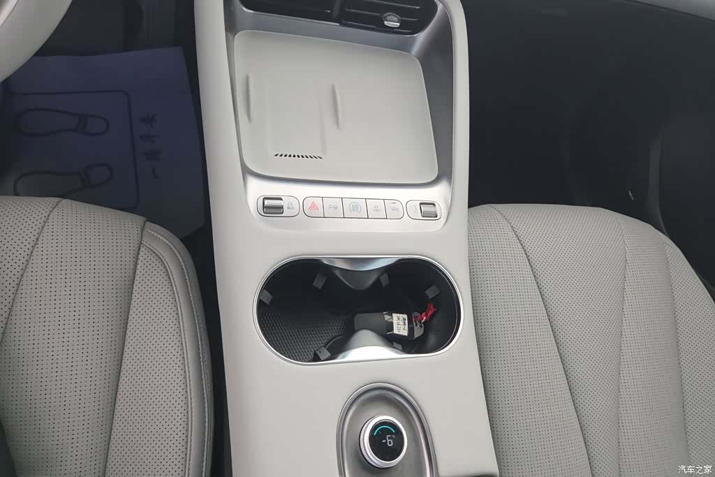 BYD HiAce, 2025 16