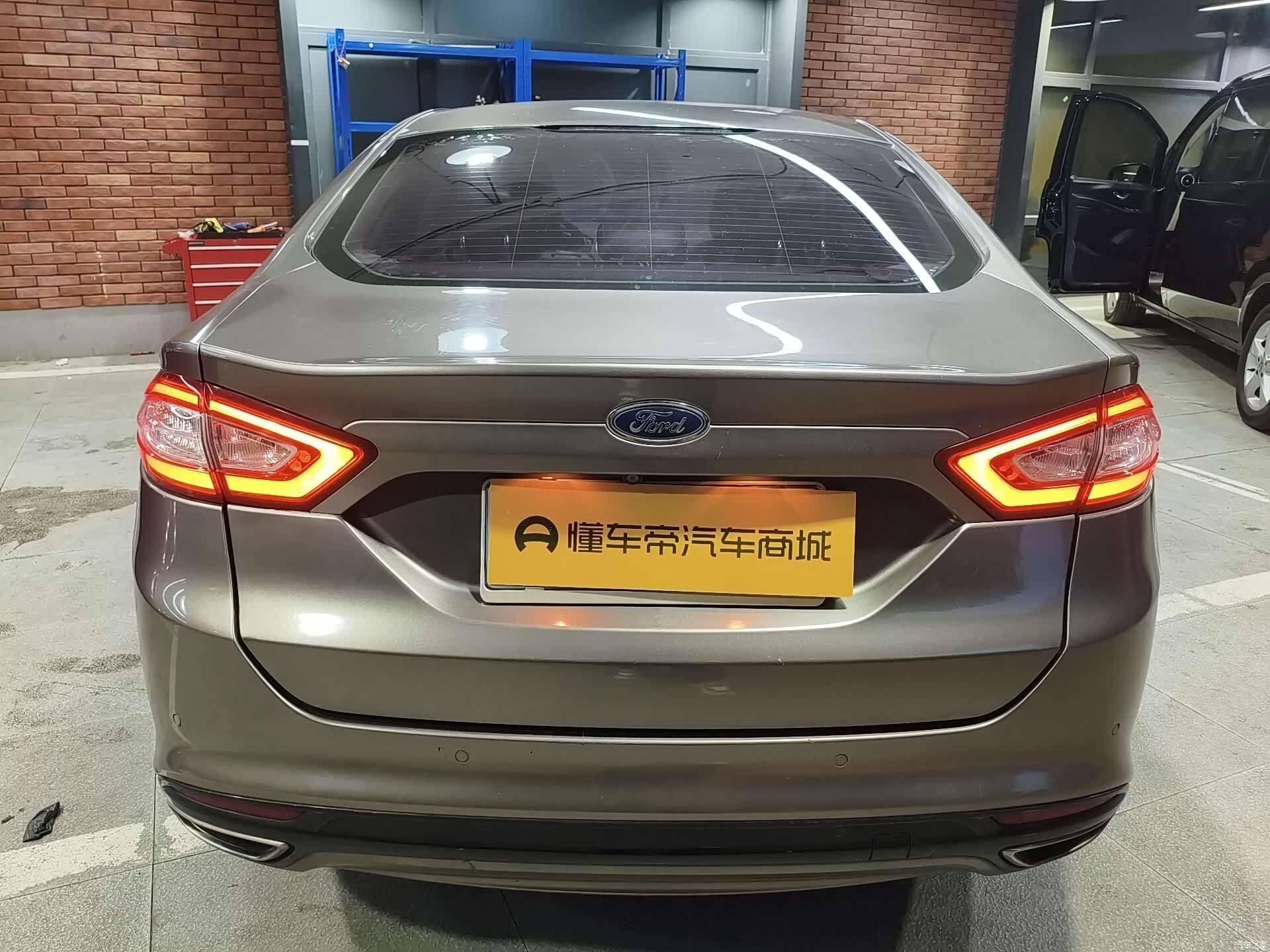 Ford Mondeo, 2016 8