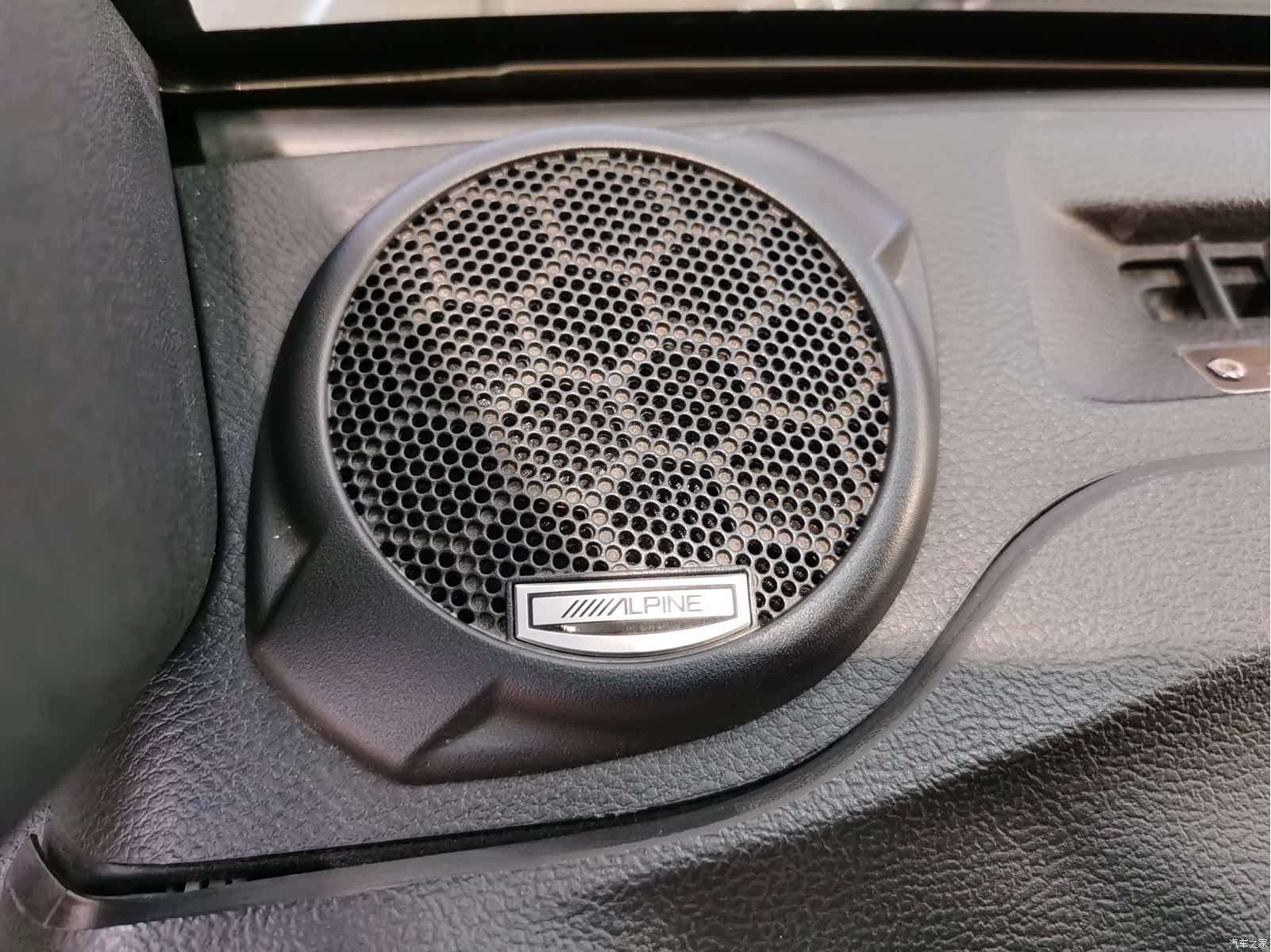 Jeep Wrangler, 2015 13