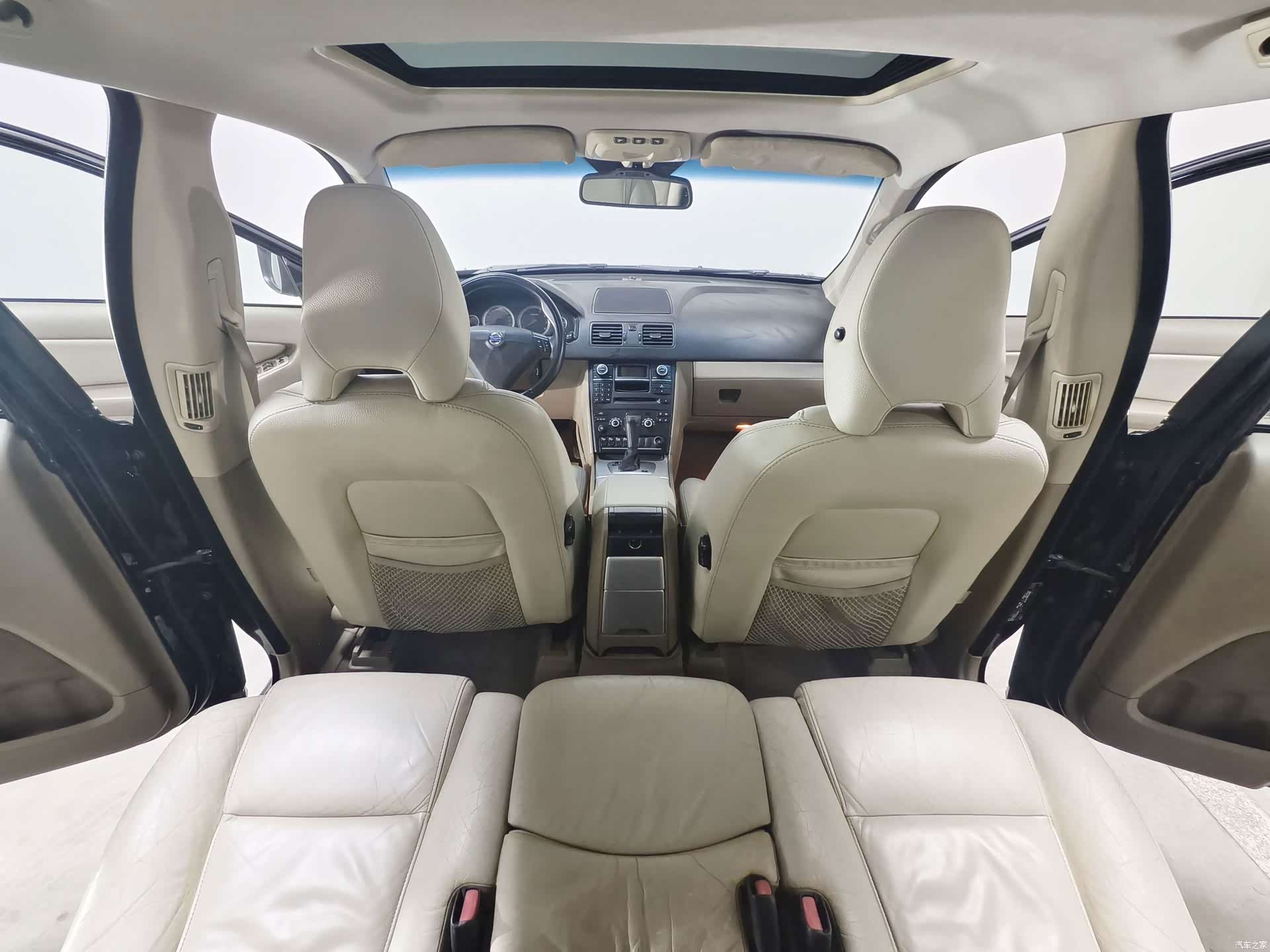 Volvo XC90, 2013 11