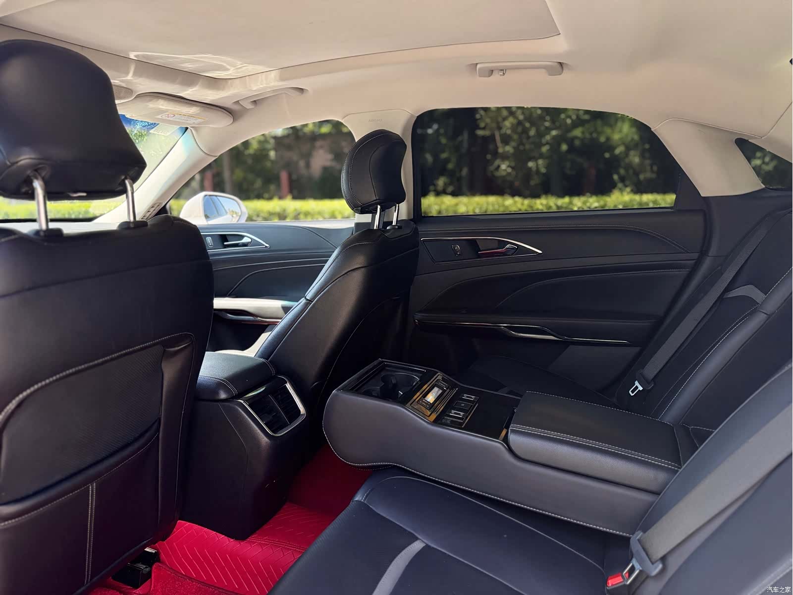 Ford Taurus, 2018 13