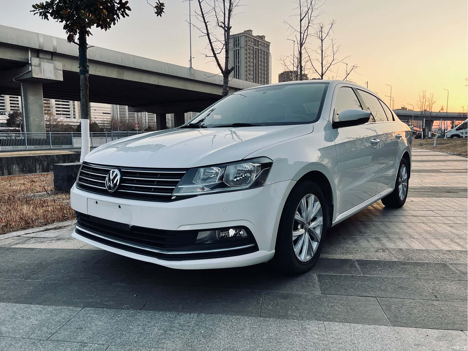 Volkswagen Lavida, 2017 1