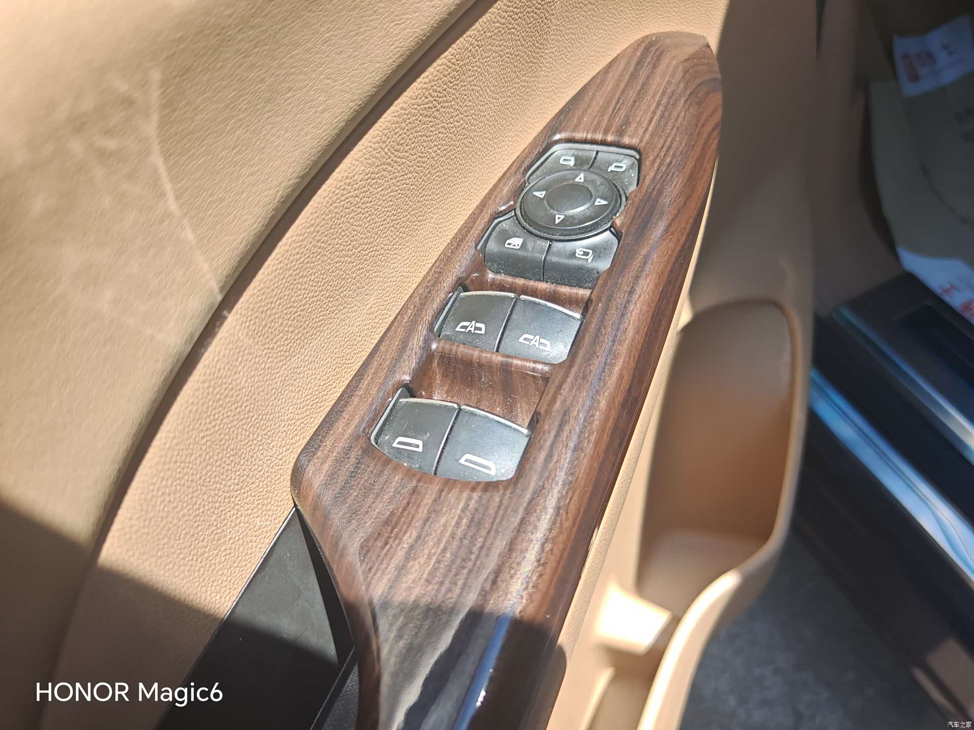 Buick GL8, 2017 9