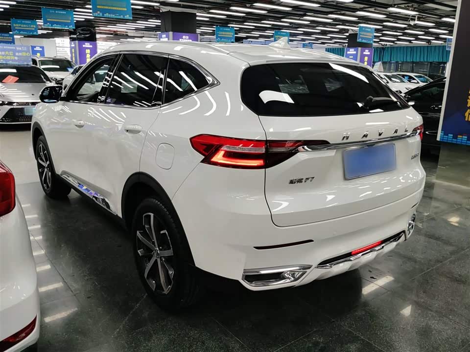 Haval F7