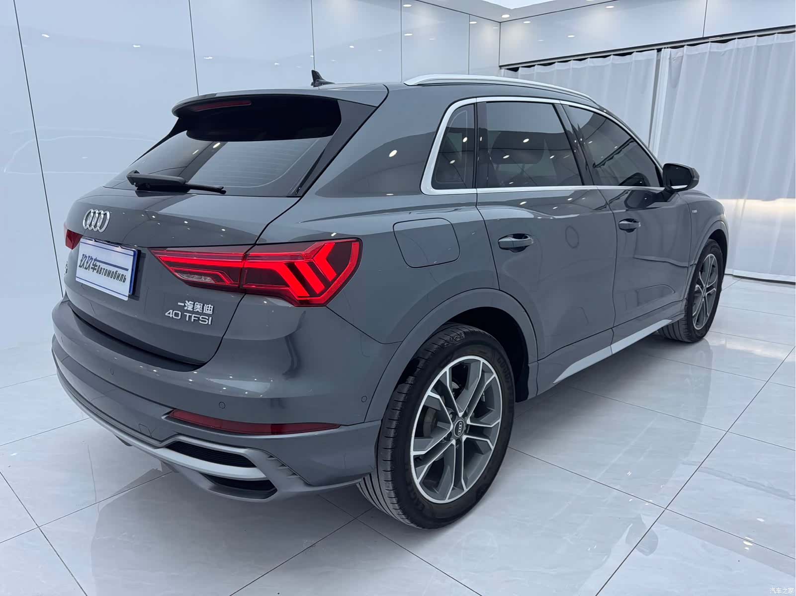Audi Q3, 2022 4