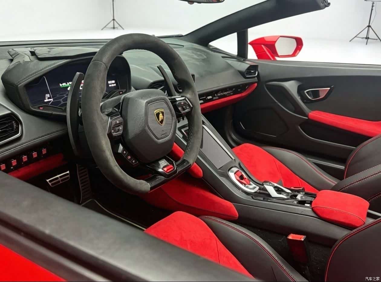 Lamborghini Huracán, 2021 все фото