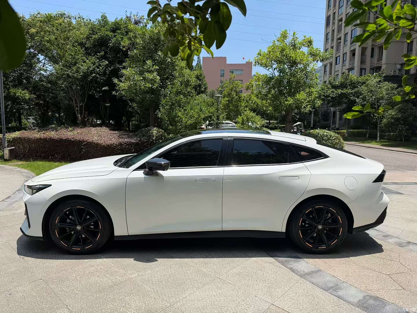 Changan UNI-V, 2023 3