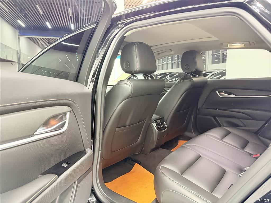Cadillac XTS, 2018 14