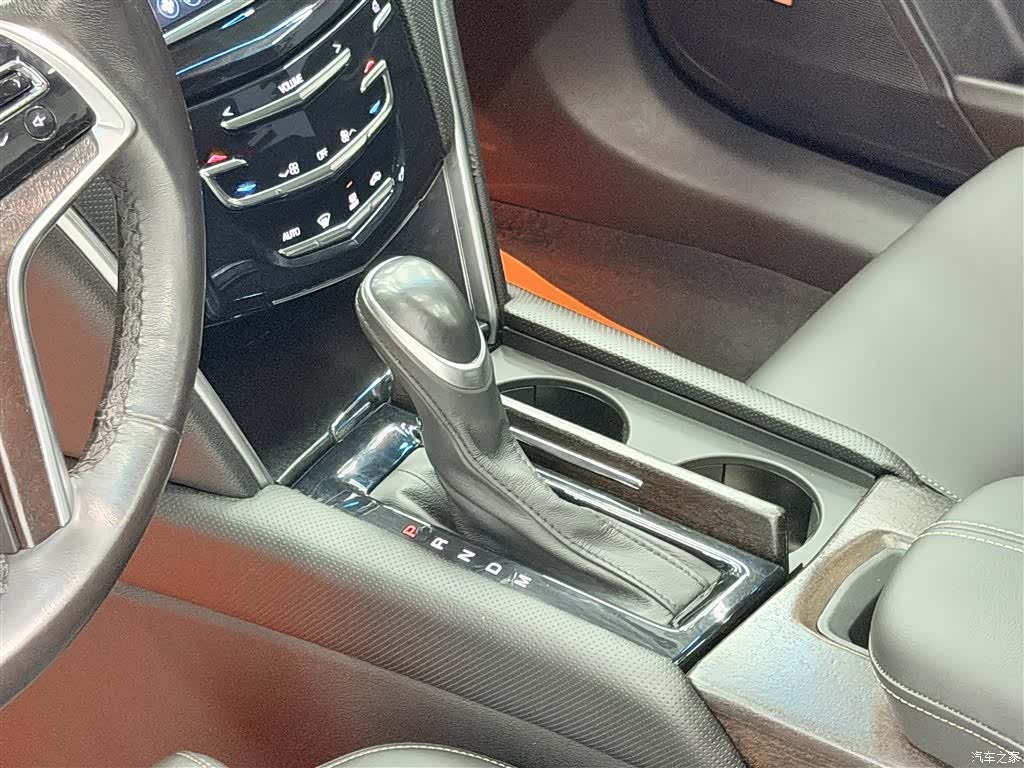 Cadillac XTS, 2018 24