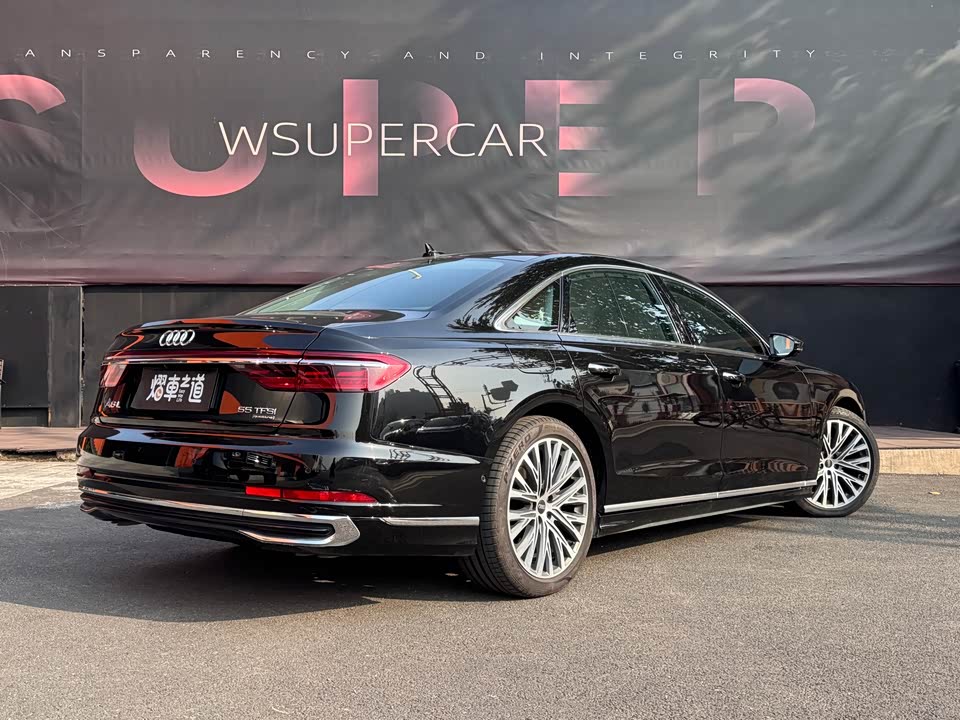 Audi A8