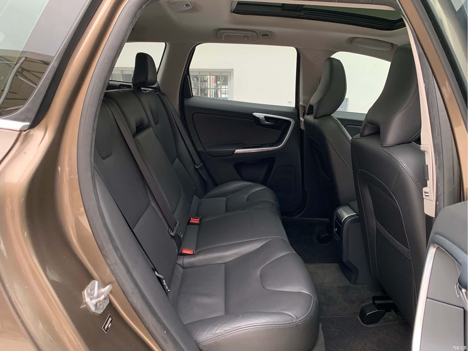 Volvo XC60, 2015 9