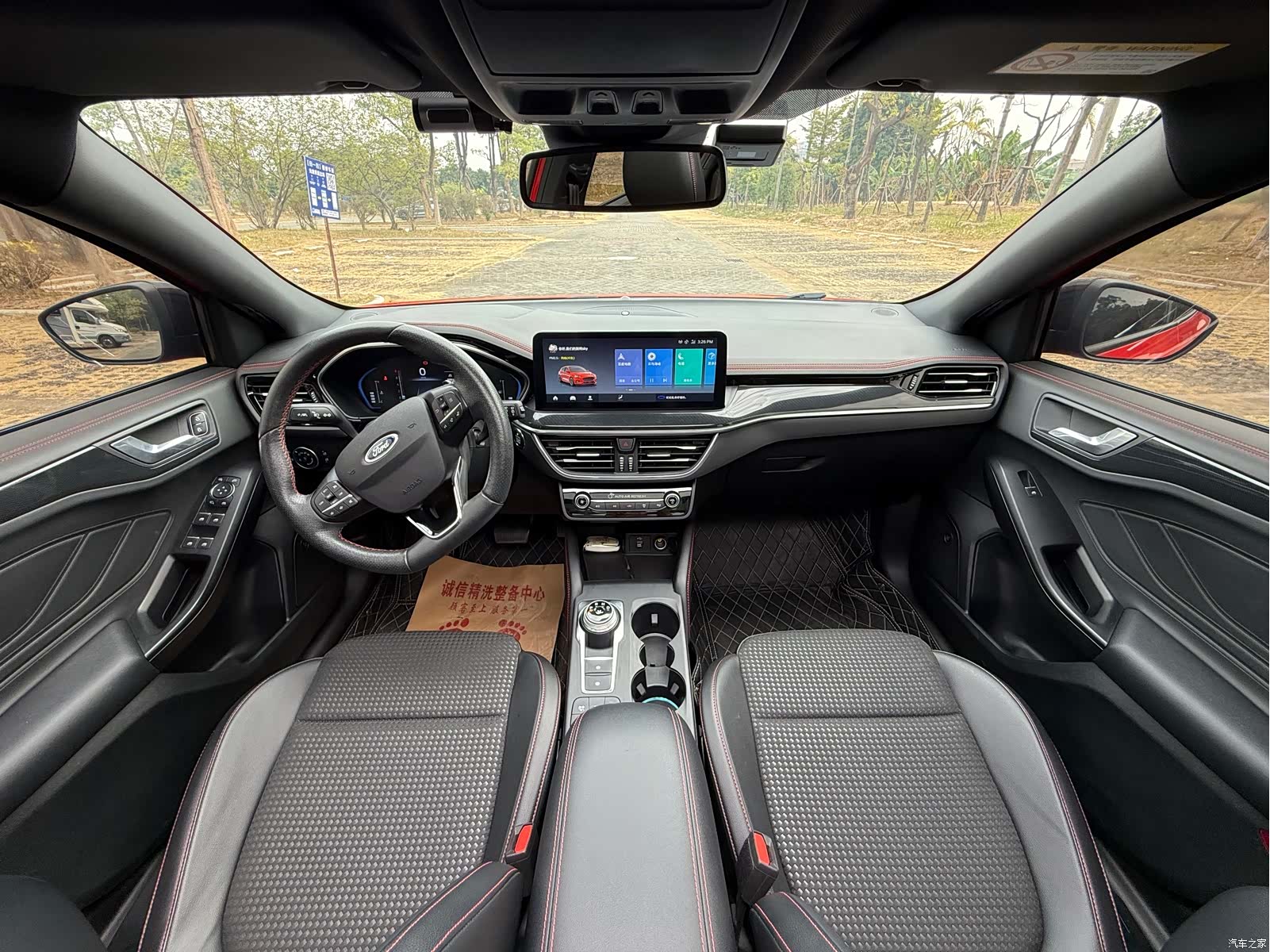 Ford Focus, 2021 все фото