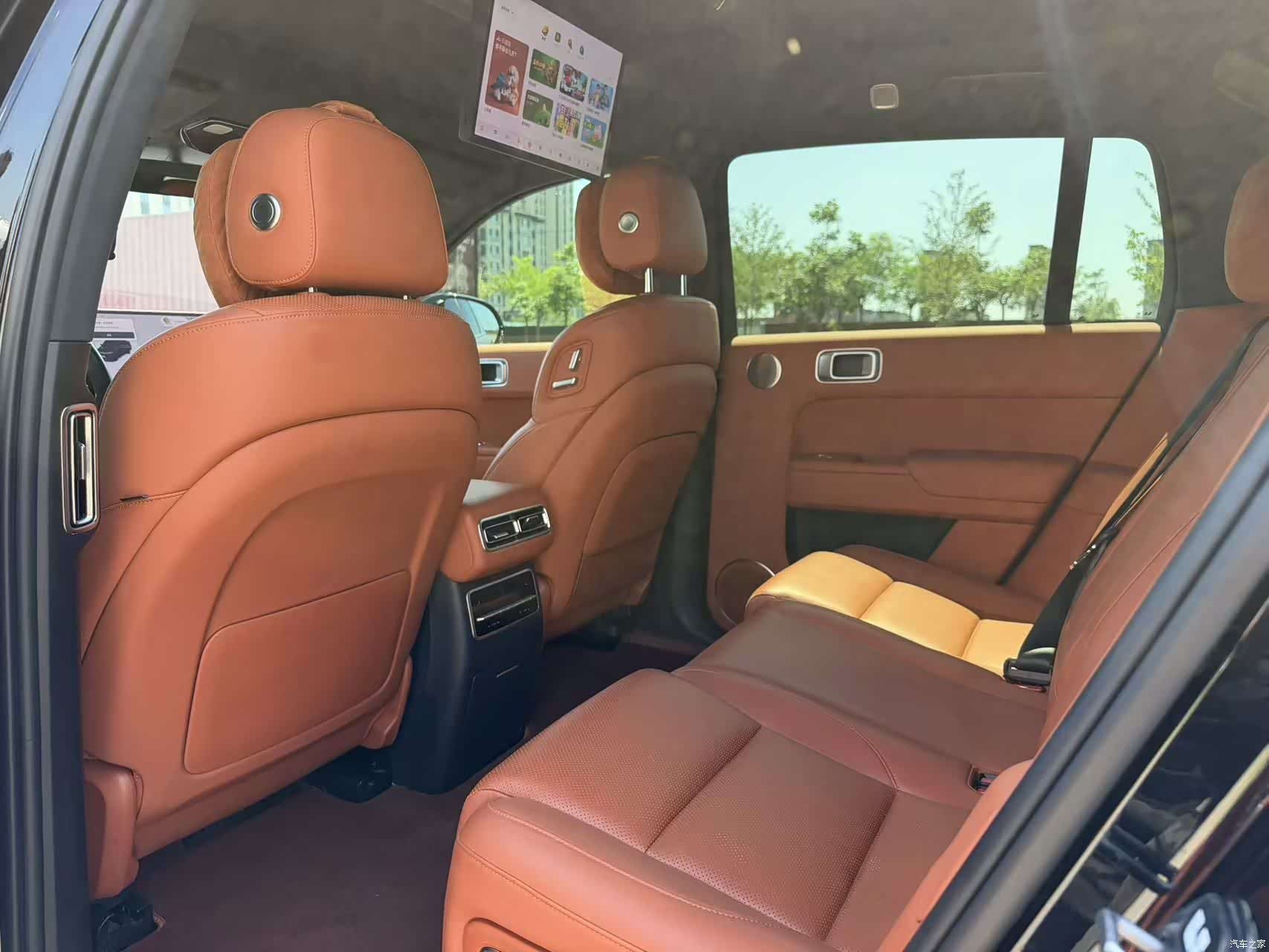 Li Auto L7, 2023 все фото