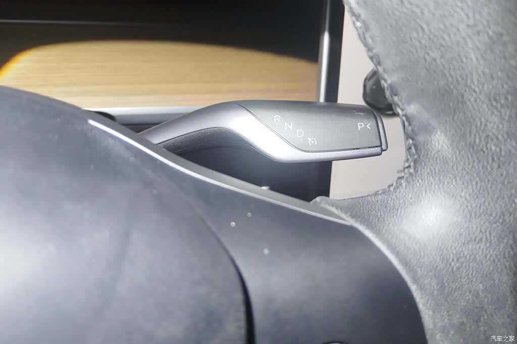 Tesla Model 3, 2020 16