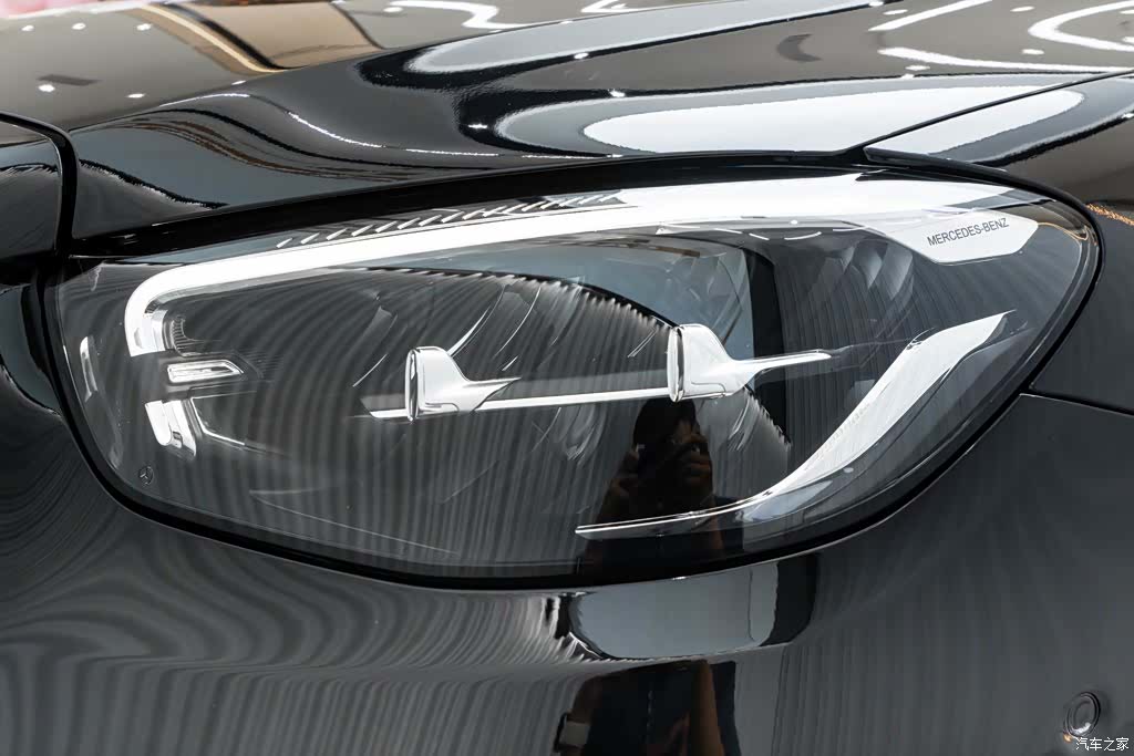 Mercedes-Benz E-Class, 2023 все фото