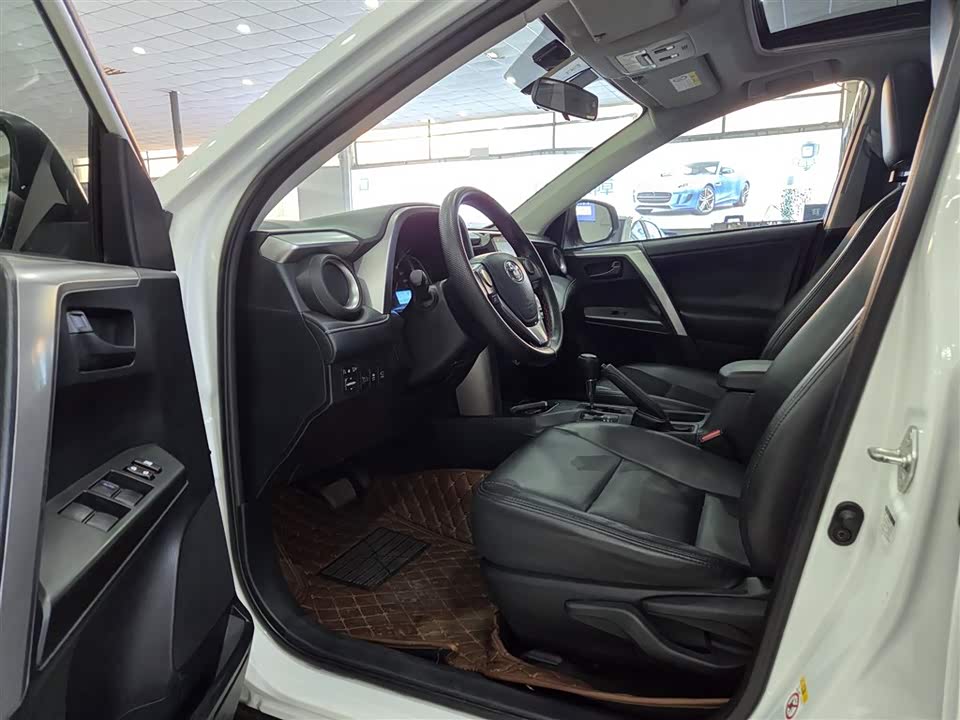 Toyota RAV4 Rongfang