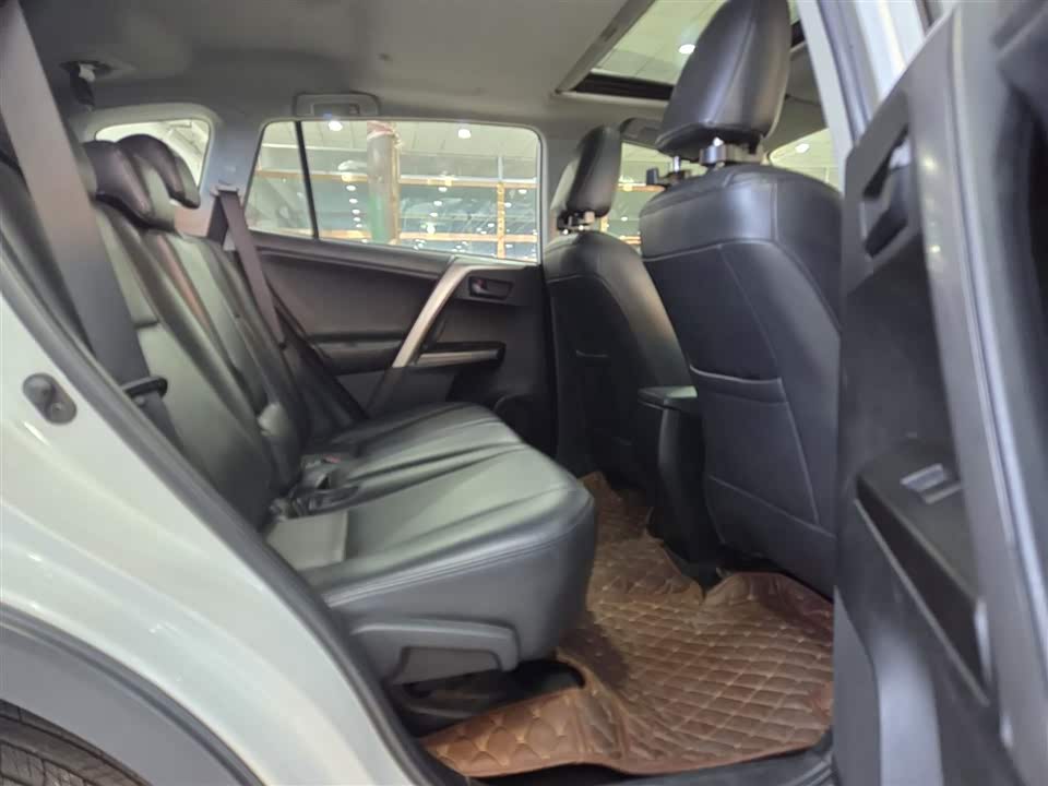 Toyota RAV4 Rongfang