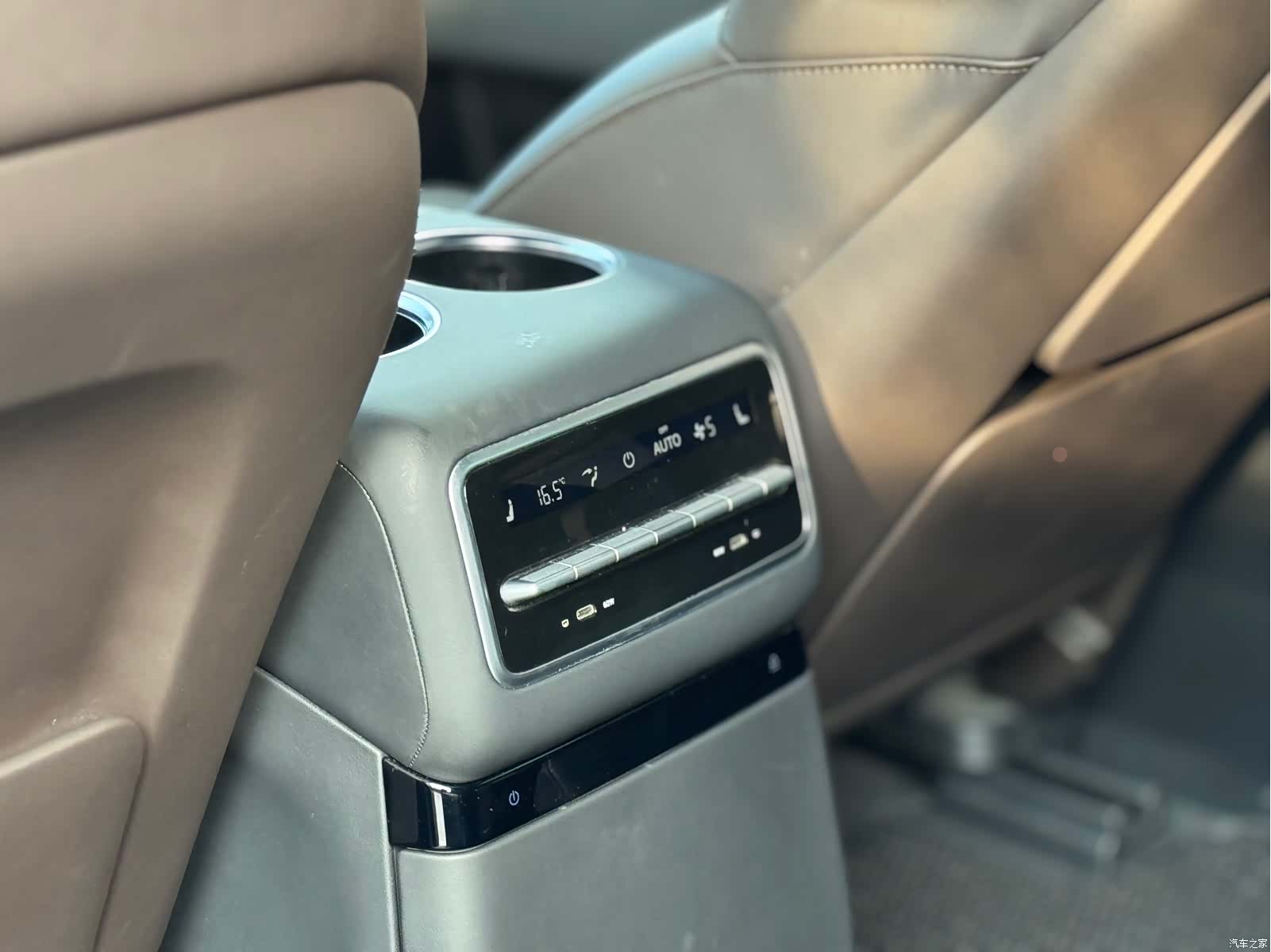 Li Auto L9, 2023 9