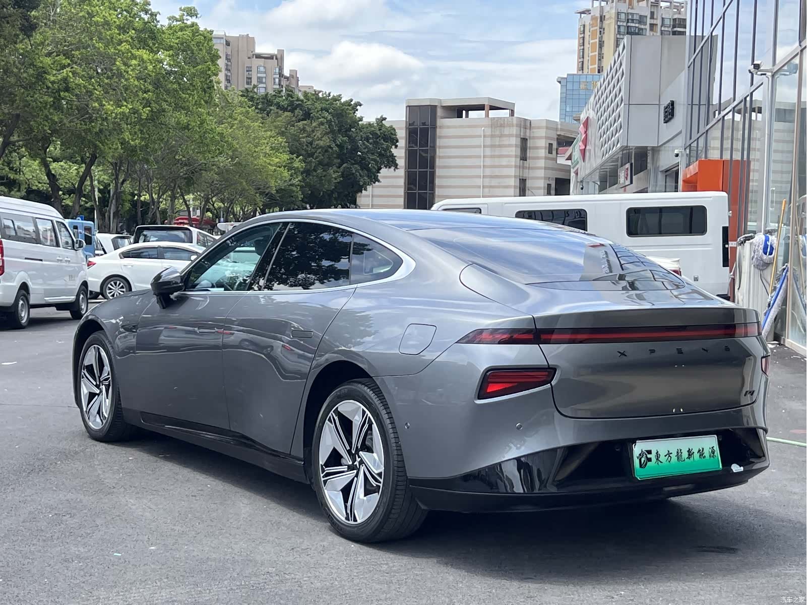 Xpeng P7, 2021 22