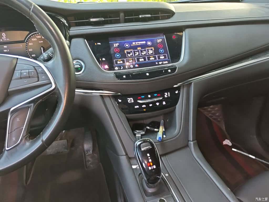 Cadillac XT5, 2021 13