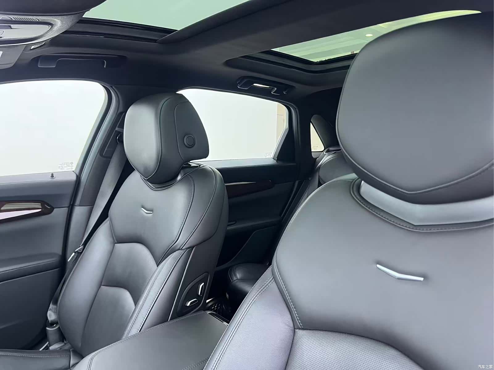 Cadillac CT6, 2021 10